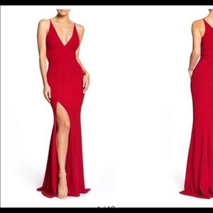 Dress The Population Iris Crepe Gown